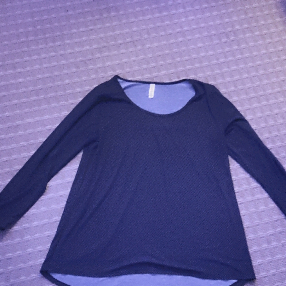 2x Lularoe Shirt